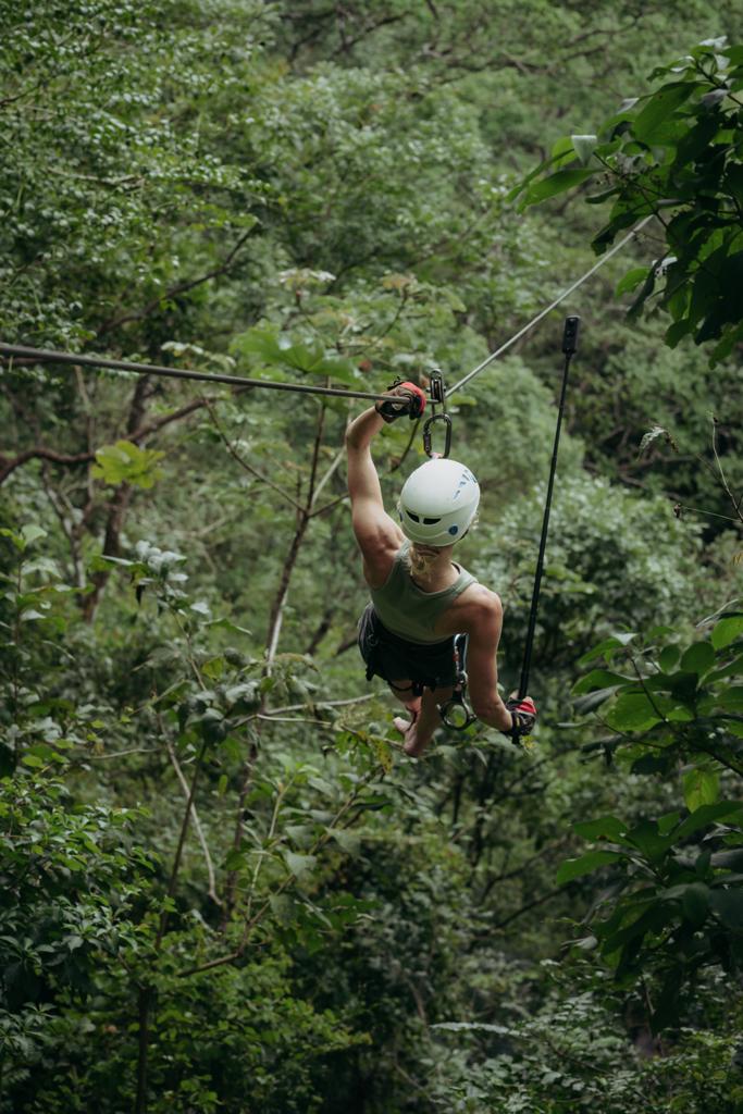 Cañas Zipline